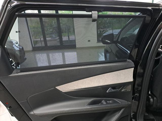 PEUGEOT 5008 usata, con Cerchi in lega