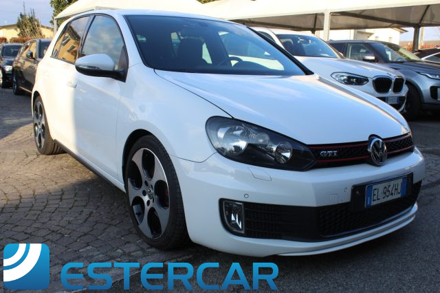 VOLKSWAGEN Golf usata, con Autoradio