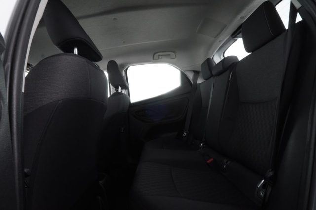 TOYOTA Yaris usata 9