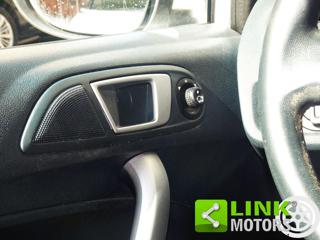 FORD Fiesta usata, con Lettore CD