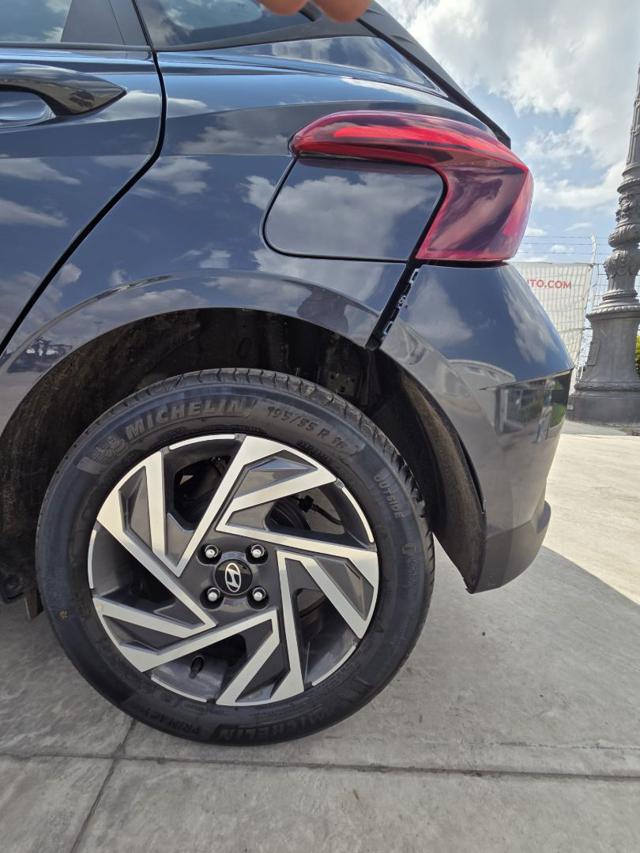 HYUNDAI i20 usata, con Bluetooth