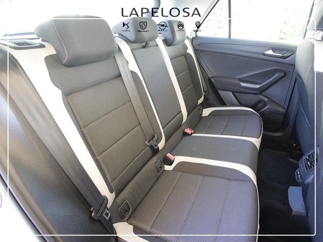 VOLKSWAGEN T-Roc usata, con USB