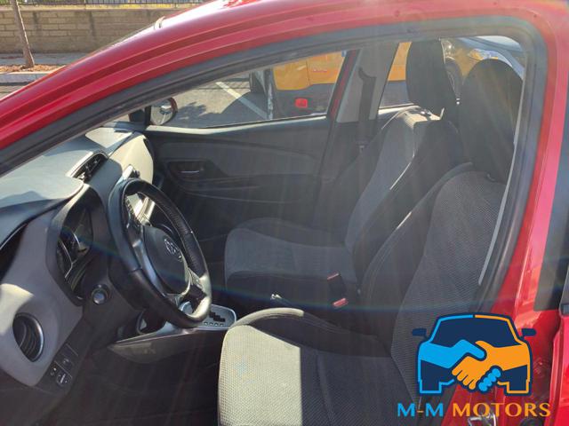 TOYOTA Yaris usata, con Fendinebbia