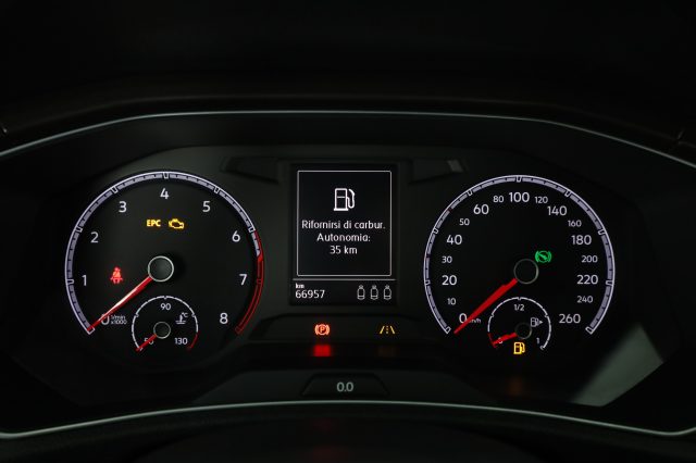 VOLKSWAGEN T-Roc usata 6