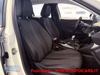 PEUGEOT 208 usata, con Autoradio