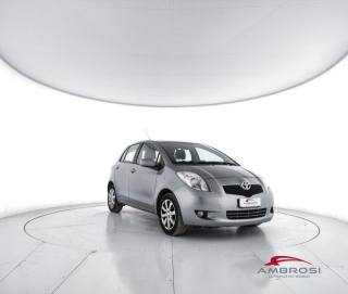 TOYOTA Yaris usata 1