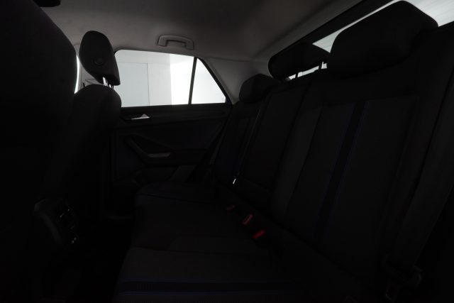 VOLKSWAGEN T-Roc usata 9