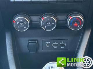 RENAULT Clio usata, con Touch screen