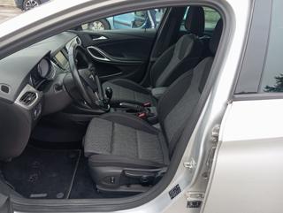 OPEL Astra usata, con Controllo automatico clima