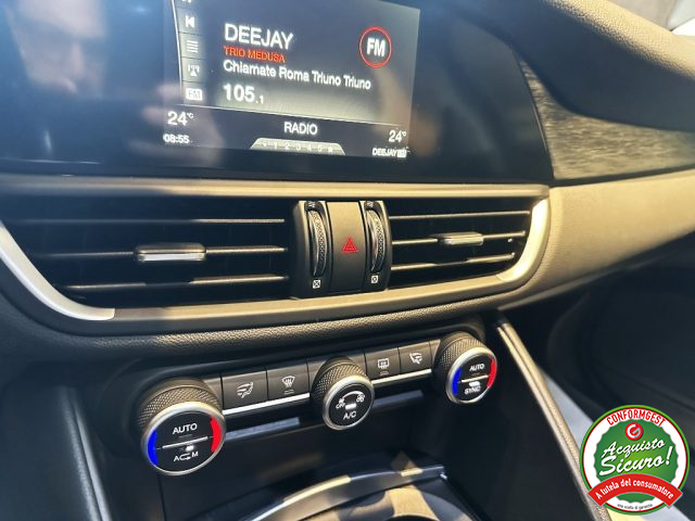 ALFA ROMEO Giulia usata, con Sensori di parcheggio posteriori