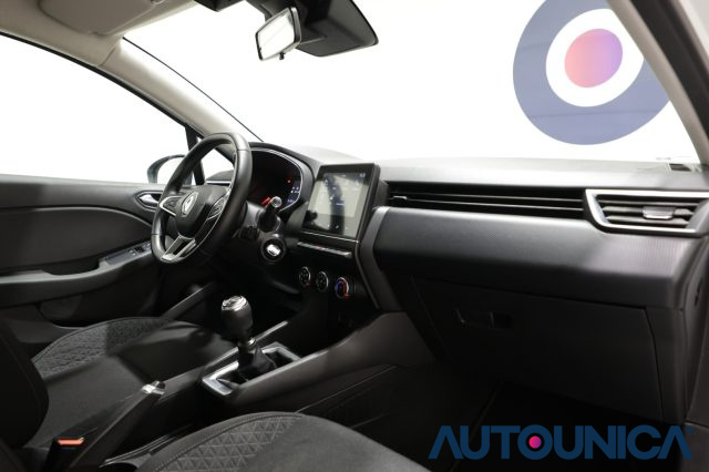 RENAULT Clio usata 48