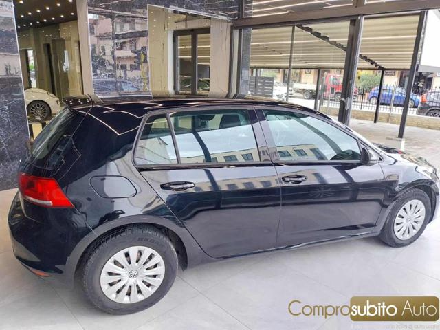 VOLKSWAGEN Golf usata, con Alzacristalli elettrici