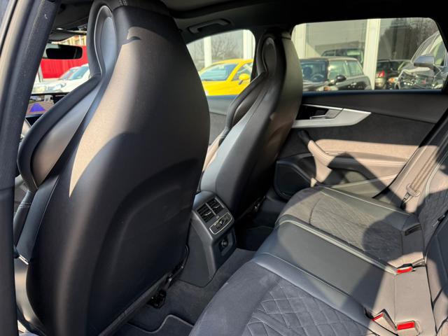 AUDI RS4 usata, con Interni in pelle