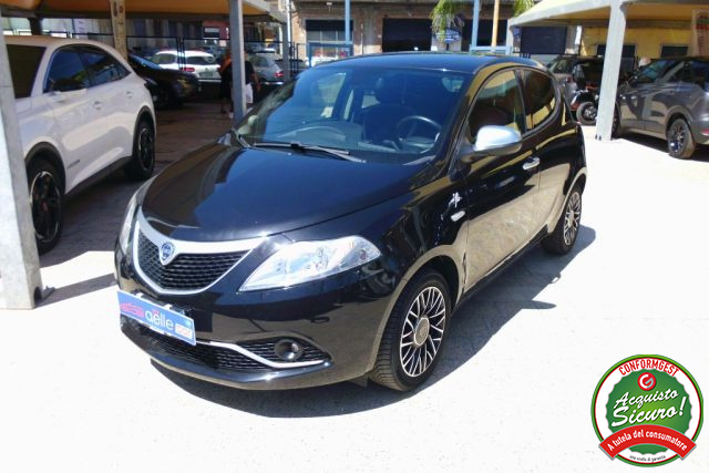 LANCIA Ypsilon usata, con Airbag Passeggero