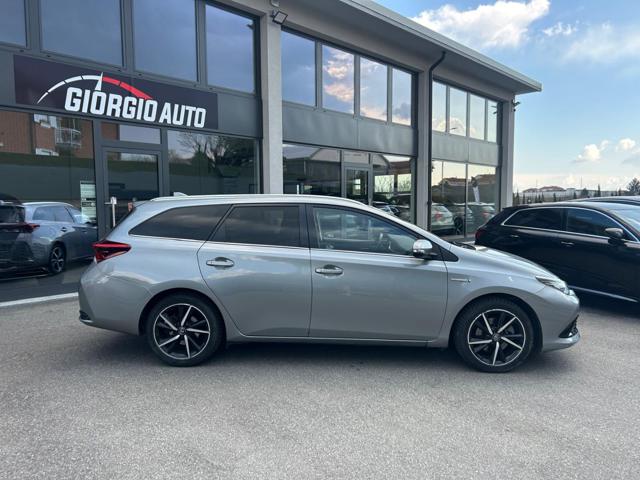 TOYOTA Auris Touring Sports usata, con Airbag