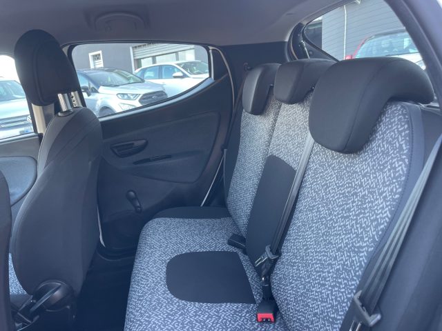 LANCIA Ypsilon usata 12