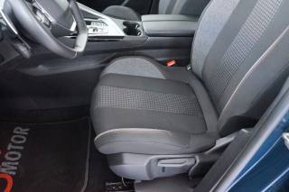 PEUGEOT 5008 usata, con Sensori di parcheggio posteriori