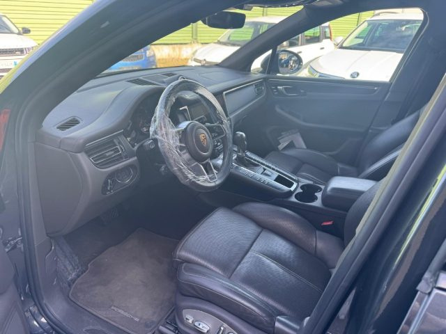 PORSCHE Macan usata, con Autoradio