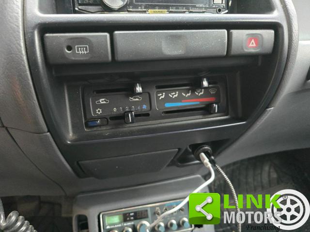 NISSAN Terrano usata 28