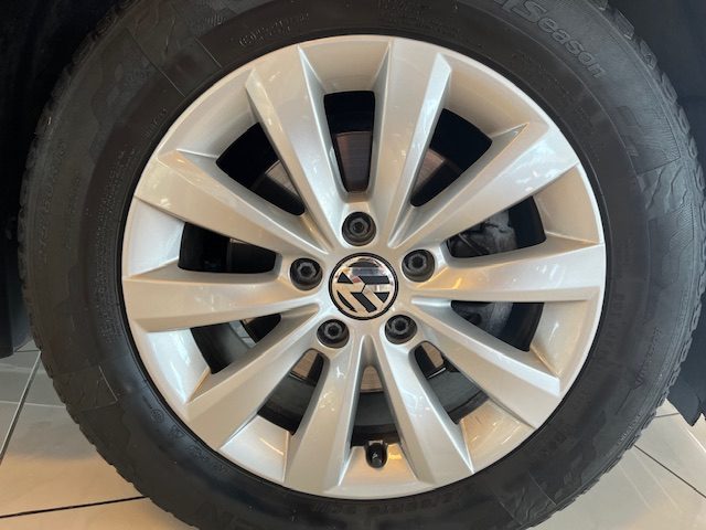 VOLKSWAGEN Maggiolino usata, con Sistema di navigazione