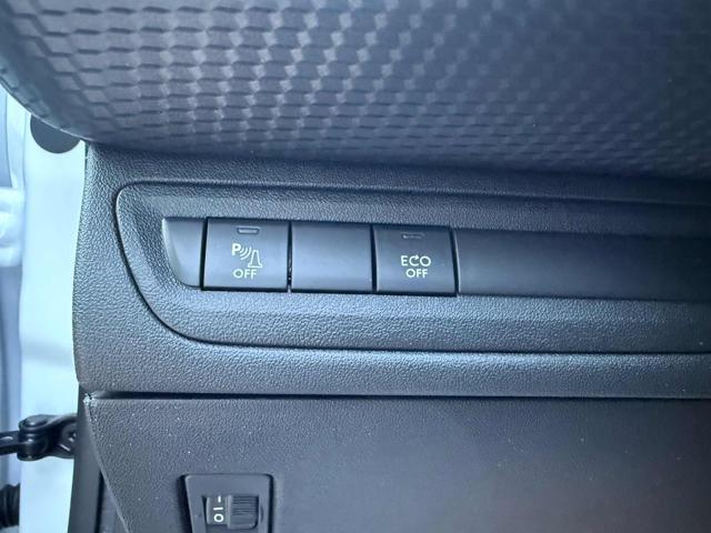 PEUGEOT 2008 usata, con Controllo trazione