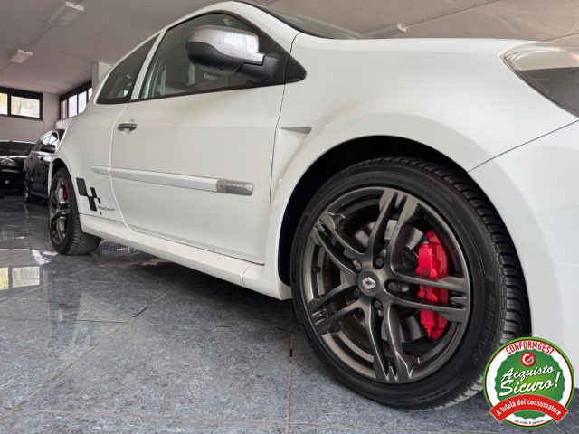 RENAULT Clio usata, con Volante multifunzione