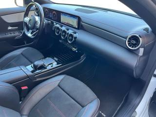 MERCEDES-BENZ CLA 200 usata, con Autoradio