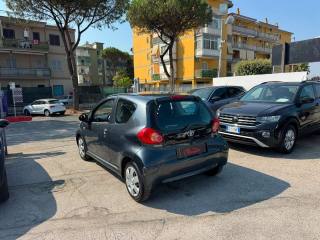 TOYOTA Aygo usata, con Autoradio