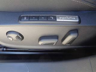 VOLKSWAGEN Golf usata, con Autoradio