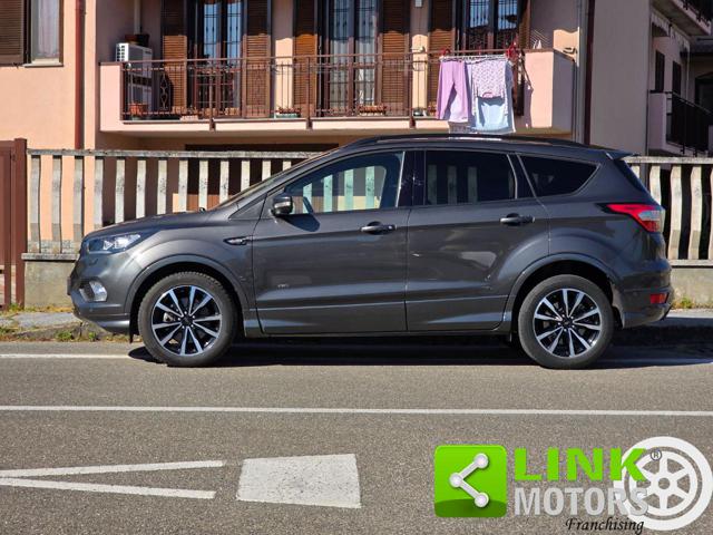 FORD Kuga usata, con Volante in pelle