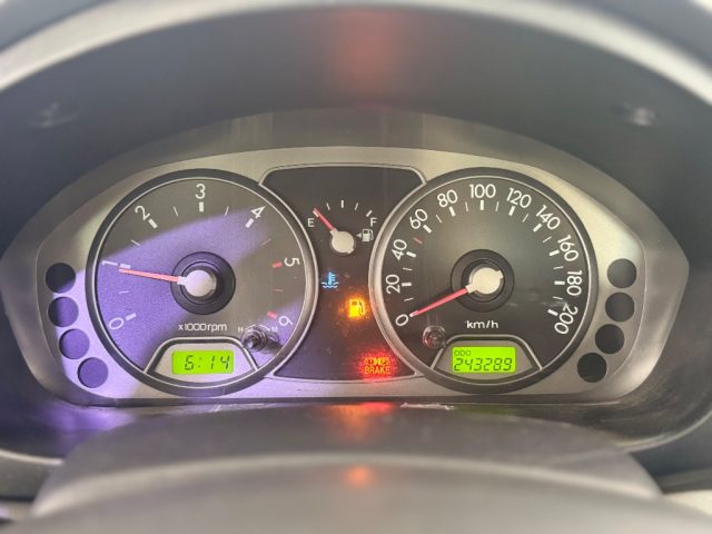 KIA Picanto usata 8