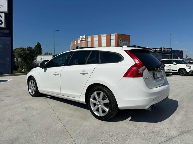 VOLVO V60 usata, con Autoradio