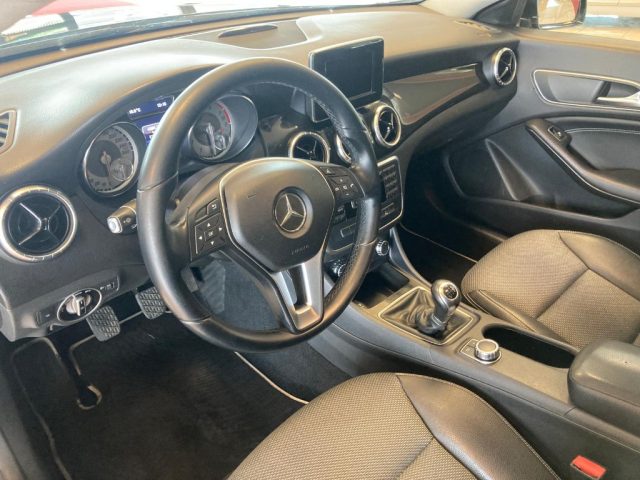 MERCEDES-BENZ CLA 180 usata, con Cerchi in lega
