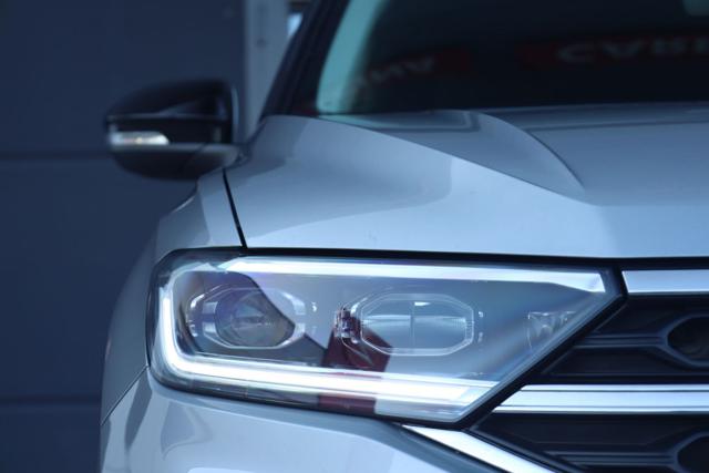 VOLKSWAGEN T-Roc usata, con Airbag testa