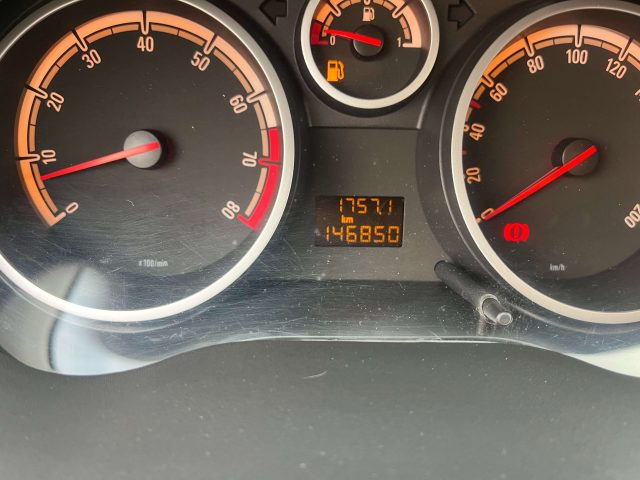 OPEL Corsa usata, con Chiusura centralizzata