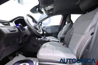 RENAULT Captur usata, con Volante in pelle