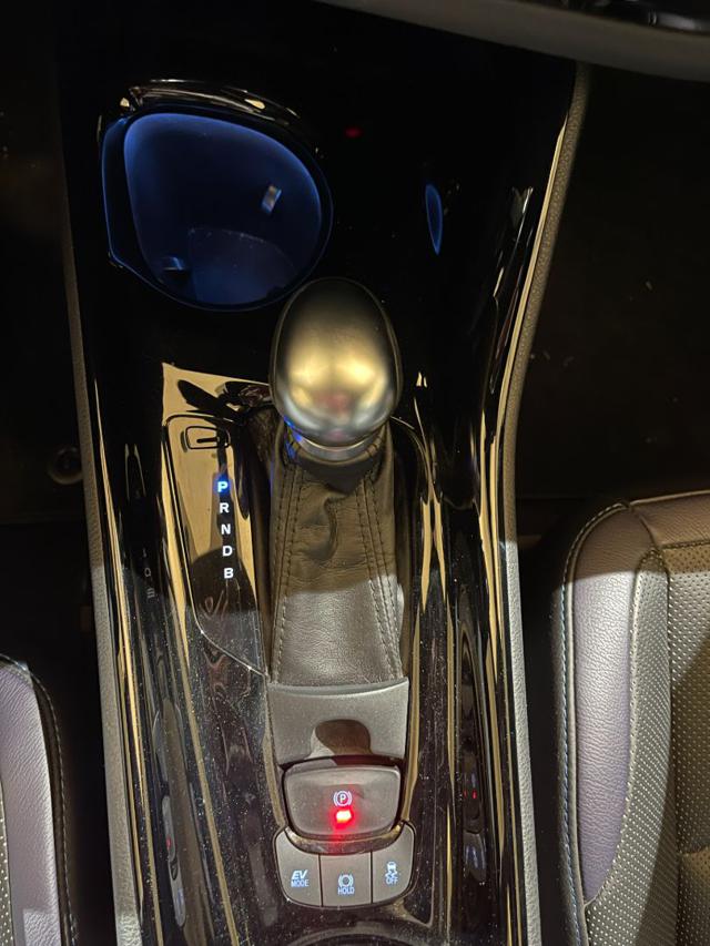 TOYOTA C-HR usata, con ESP