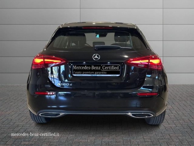 MERCEDES-BENZ A 180 usata, con Alzacristalli elettrici