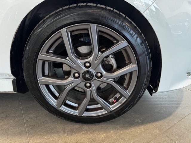 FORD Fiesta usata, con Cruise Control