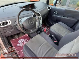 RENAULT Modus usata, con Fendinebbia