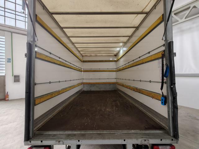 IVECO Daily usata, con Servosterzo
