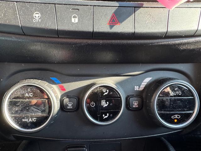 FIAT Tipo usata, con Controllo automatico clima