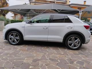 VOLKSWAGEN T-Roc usata, con Autoradio