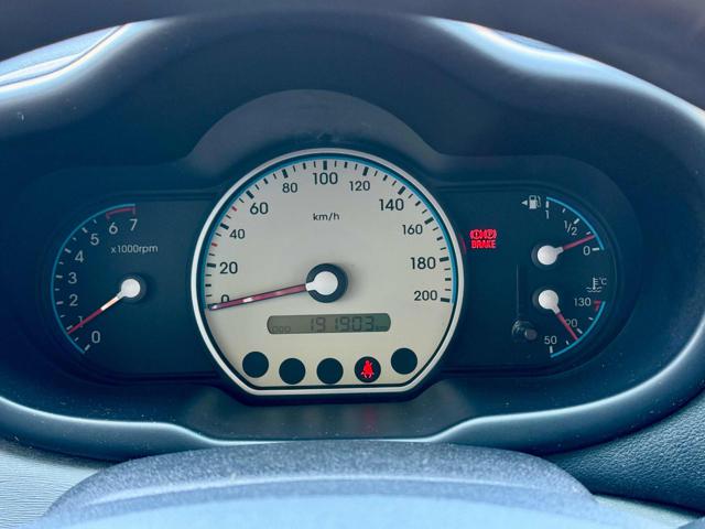 HYUNDAI i10 usata 13