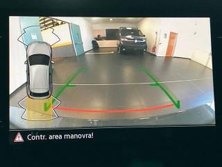 VOLKSWAGEN T-Roc usata, con Touch screen