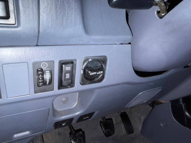 TOYOTA Land Cruiser usata, con Lettore CD