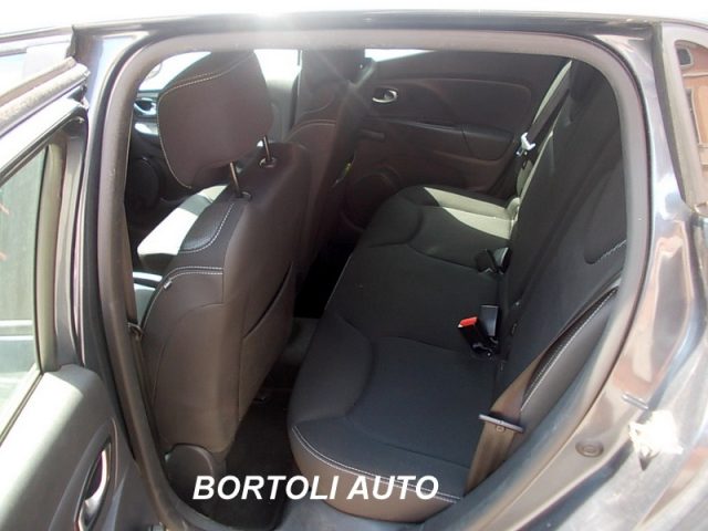 RENAULT Clio usata, con Controllo trazione