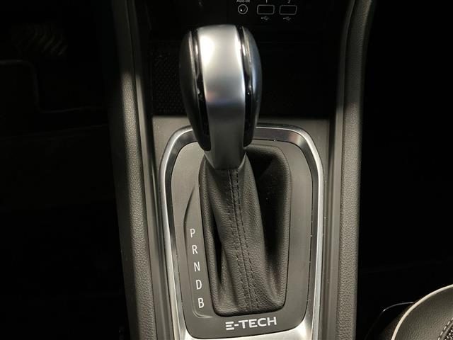 RENAULT Captur usata 23