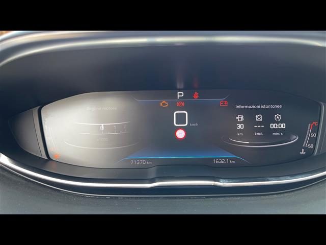 PEUGEOT 3008 usata, con Chiusura centralizzata