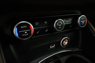 ALFA ROMEO Stelvio usata 11